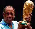 Brazilian football great Carlos Alberto Torres dies