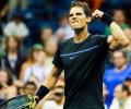 Rafael reigns under closed 'roof' at US Open