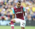 Payet showboating doesn't bother West Ham boss Bilic