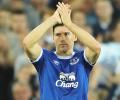 Everton manager hails 'perfect player' Barry