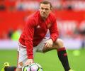 Sports Shorts: Rooney decided on United future; Rossi recovering