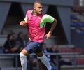 Sports Shots: Barca star Rafinha set to miss crucial month