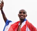 Farah wins his farewell track race in Britain