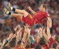 Tears flow as Totti bids farewell to Roma after 25 years