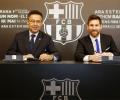 It's official! Messi to stay with Barca until 2021