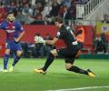 Barca too good for Girona; Real sneak past Alaves