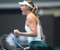 Tennis Roundup: Sharapova, Halep off to flying 2018 starts