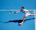 Nocturnal Federer makes light of day shift