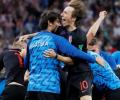 Croatia stutter closer to World Cup glory