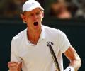 Anderson beats Isner in marathon slugfest to enter Wimbledon final