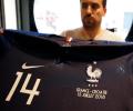 France jerseys a big hit before World Cup final