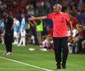 Mourinho expects resting Manchester United players to cut short holiday