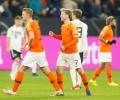 UEFA Nations League: Late goals earn Dutch spot in finals