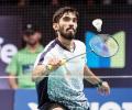 Srikanth rallies to beat Lin Dan and enter quarter-finals