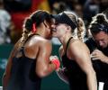 Kerber overcomes Osaka in Singapore classic