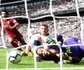 EPL PIX: Liverpool sweep Spurs aside as Chelsea go top