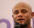 Soccer Extras: Kompany takes on new match-day role