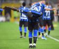 Soccer Extras: Lukaku scores on Inter debut