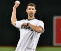 PIX: Olympic champ Phelps throws ceremonial first pitch