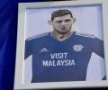 Football Extras: Rescuers end search for missing plane carrying soccer star Sala