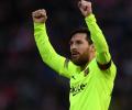 Football PIX: Messi shines for Barca; Ronaldo rallies Juve to victory