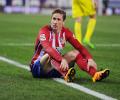 Soccer Extras: Spain striker Torres announces retirement