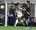 Soccer Extras: Mexico into Gold Cup semis