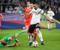 Football Extras: New-look Germany draw with Serbia