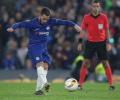 Soccer Extras: Hazard puts trophy before; Suarez to undergo surgery