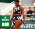 How many points will Paris fashion police give Serena?