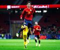 Euro qualifiers: Spain thrash Romania; Denmark through