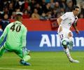 Football Extras: Di Maria sends PSG five points clear