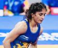 Wrestling Worlds: Vinesh qualifies for 2020 Olympics with bronze