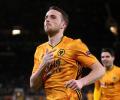 Wolves' Jota beats Liverpool's Alexander-Arnold to win ePremier League title