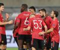 Europa: Fernandes penalty sends United into semis; Lukaku leads Inter