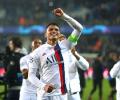 Football Focus: Chelsea sign former PSG captain Thiago Silva