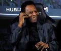 Pele dismisses talk of depression, tells fans he is well