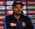 Bangladesh pacer Mortaza recovers from COVID-19