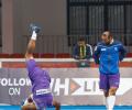 Indian hockey's new normal: Santisers, social distancing