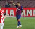 Rakitic rescues win for sluggish Barca