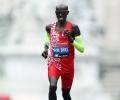 Why Olympic delay could help Farah's 10,000m title defence