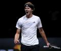 Tennis: Zverev enters final of Cologne event