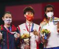 Chen Yufei upsets Tai Tzu for women's badminton gold