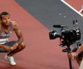 Olympic Athletics: De Grasse fastest into 200m final