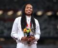 Simply 'amazing' Felix claims record 10th Olympic medal