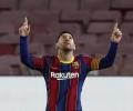 Messi registers his 650th goal for Barca; PSG lose