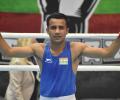 Boxer Deepak stuns world champion Zoirov