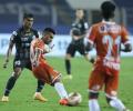 ISL: FC Goa keep it late to hold ATK Mohun Bagan