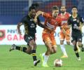 Indian football: 10-man FC Goa hold SC East Bengal