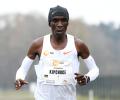 Olympic-medal eyeing Kipchoge inspired by Osaka